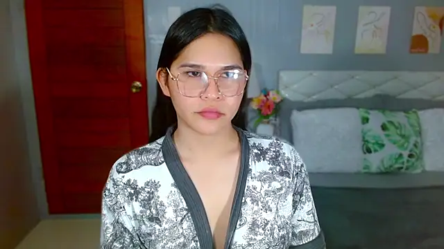 MichelleWild 即時 XXX 聊天