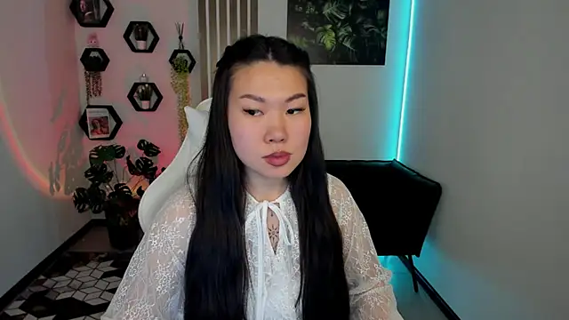 دردشة LunaPurrr الجنسية المباشرة