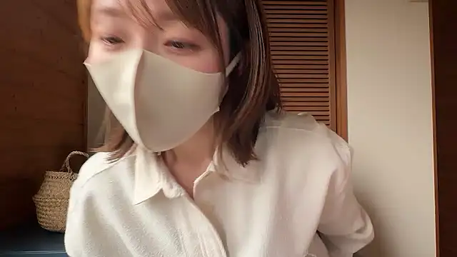 Show de momo_yuipu na webcam