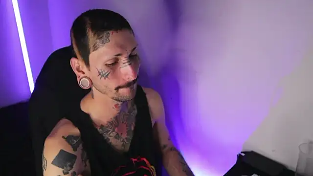 Chat +18 de TokyoHatsumoto ao vivo