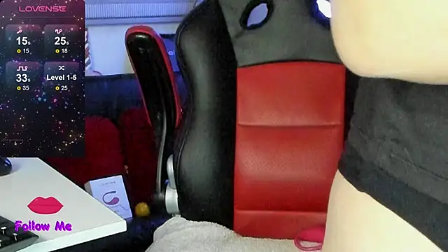 Chatroom XXX en direct de natasha_logan_