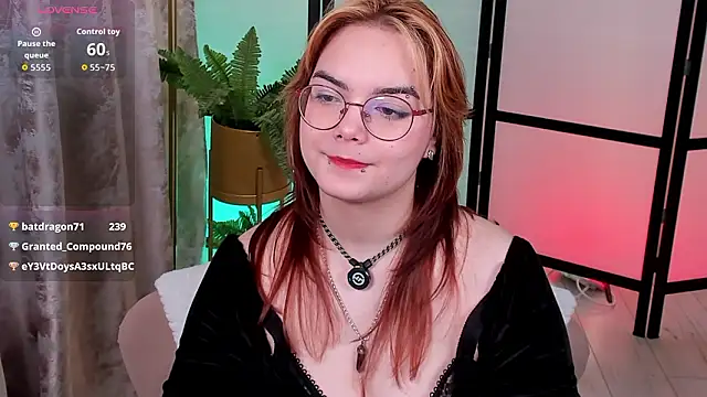 Lily__Evans Live XXX-chat