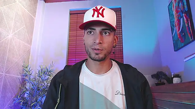 DrakeNeumann: онлайн-секс-чат