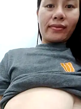 Baby-ladyass2026 webcam show