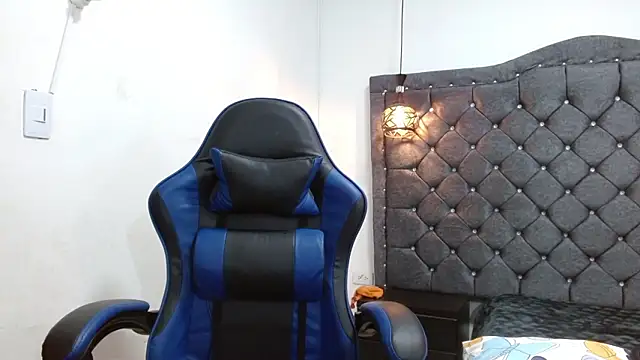 luka_big18 live XXX chat