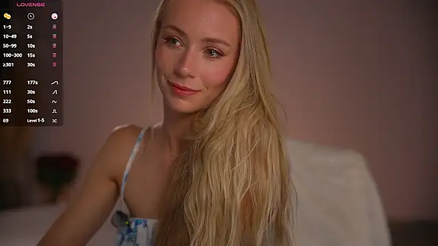 Show modela Vika54784 na web-kameri