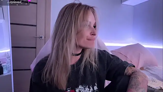 SashaRock 现场XXX聊天