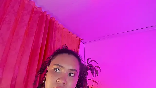 Evelyn_A 现场XXX聊天