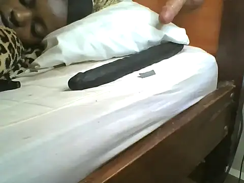 Онлайн чат XXX Skinoren