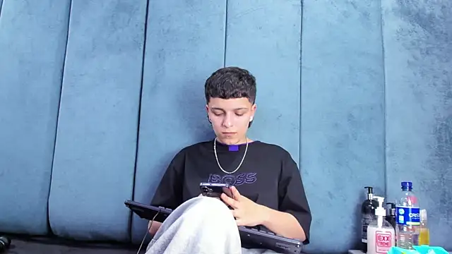 Megan_Thompson_ 即時 XXX 聊天