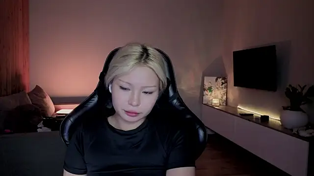 Chat XXX en directo de RileyMee