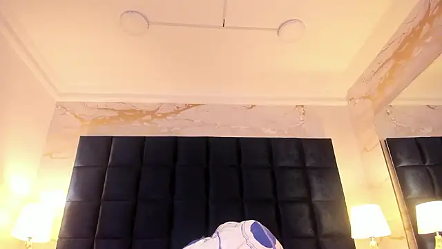 loladupont's Live XXX Chat