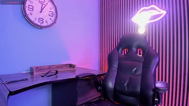 Maximoking26のライブXXXチャット