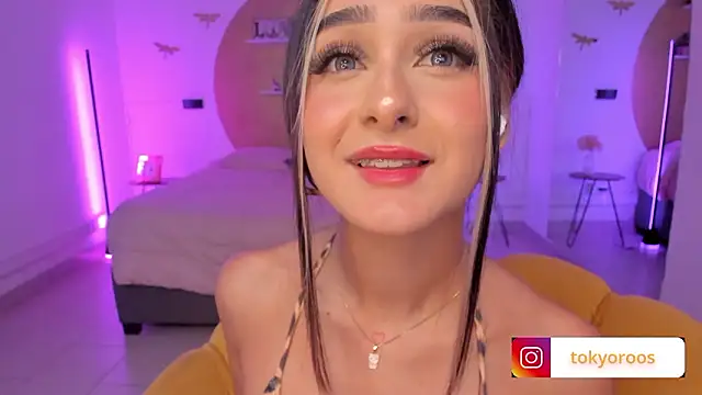 TokyoHaskel: απευθείας συνομιλία ΧΧΧ