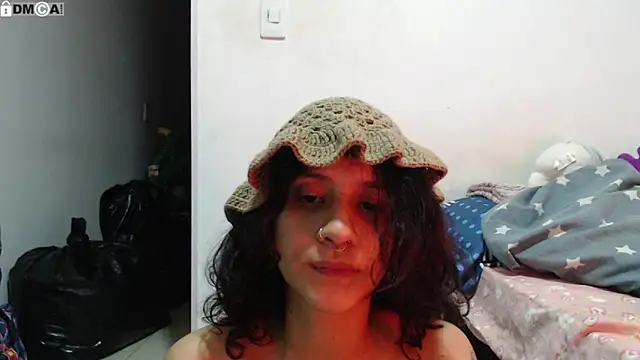 AlinaWoolf_ Chat XXX live