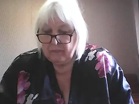 Alexia64231 Show Webcam