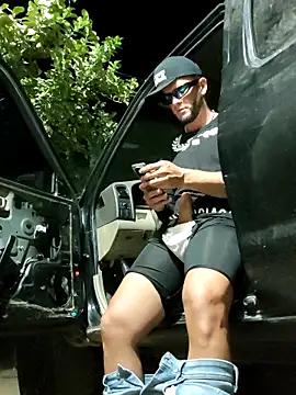 PIGHIGHDIRTY_p0 – Naživo XXX chat