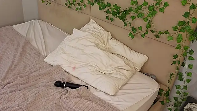 JudeSteuart Chat XXX live