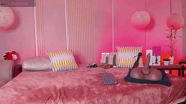 XXX chat uživo modela sabrina_shark_