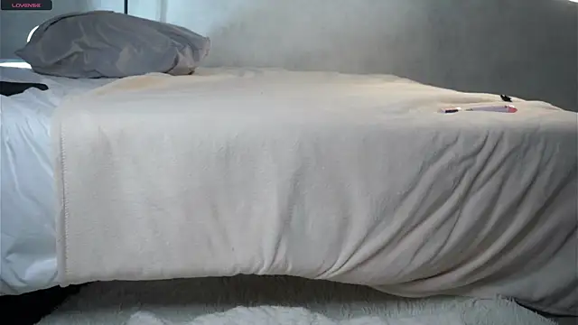 MonetLeitmanのライブXXXチャット