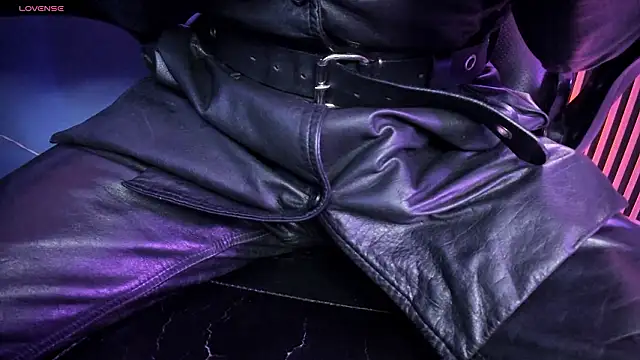 Maximoking26's Webcam Show