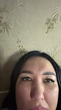 Naughtbaby_2025のライブXXXチャット