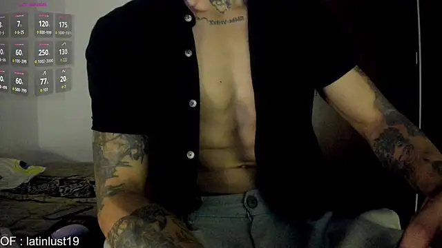 Savajelust's Live XXX Chat