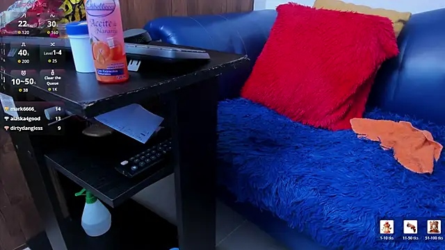 Chatroom XXX en direct de Mature_Skinny