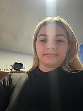 AtheneaRossi 网络视讯表演