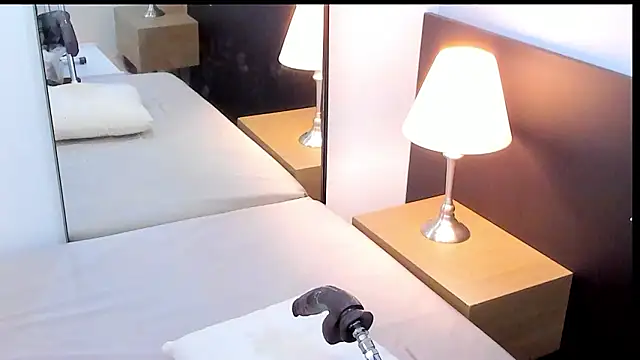 zoi_jazmin's Live XXX Chat