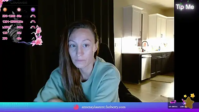 AnnenayLaurent Live XXX-Chat