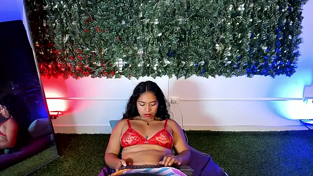 Amayavaldes 라이브 XXX 채팅