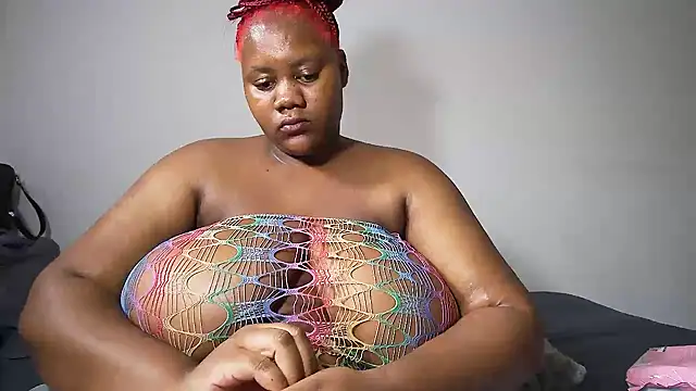 Suger-Boobs – webcam-show