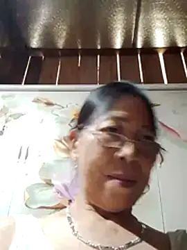 Sky-rain98's Webcam Show