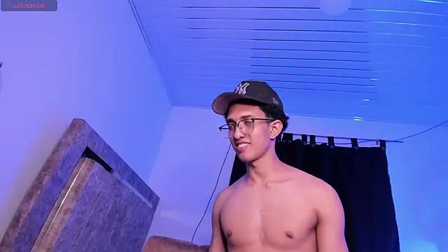 Cj_davis_ élő XXX-chatje