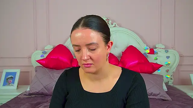 Živý XXX chat ElinaBellucci