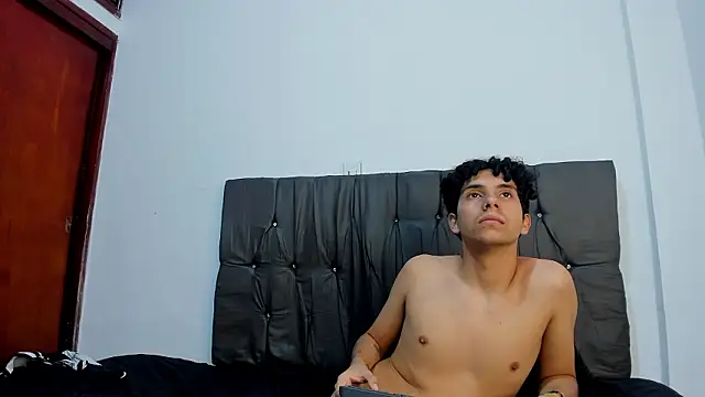 Онлайн чат XXX Gay_Red_Room