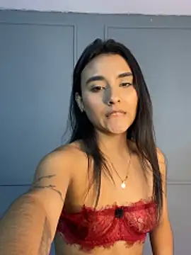 Živý XXX chat Zafira_Montiel