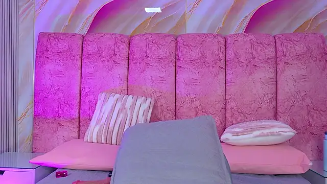 emmacurvy 라이브 XXX 채팅