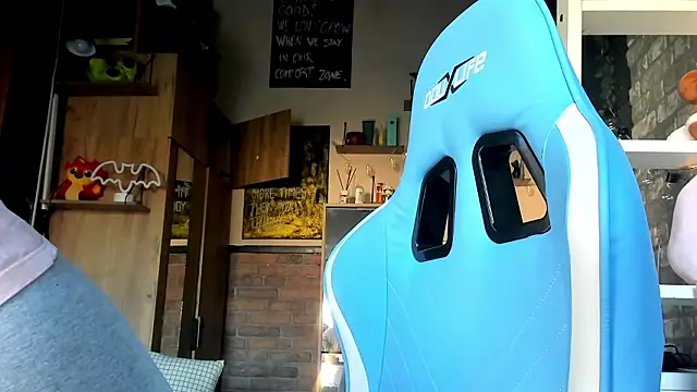 Онлайн чат XXX karo123421