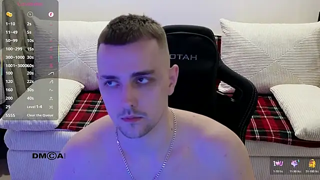 Larstar01's Live XXX Chat