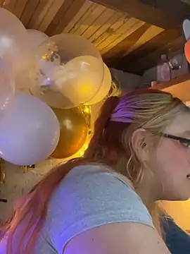 Sophia_Weest99's Live XXX Chat