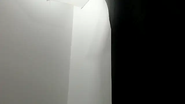 Kitten_Hot_: απευθείας συνομιλία ΧΧΧ