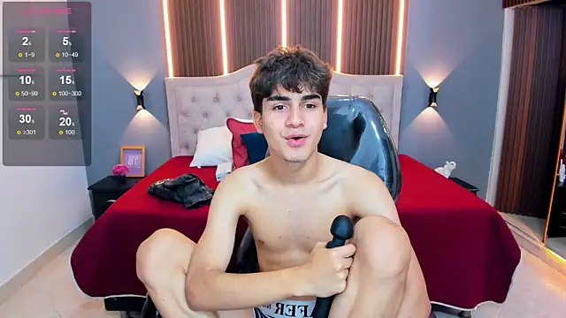 Živý XXX chat Tommy18__