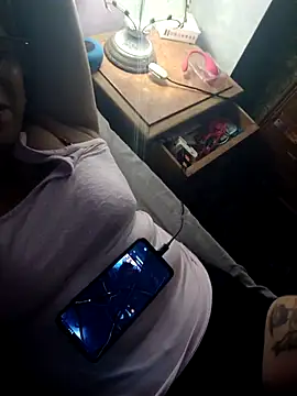 Chat XXX en directo de cari75