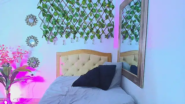 Chat XXX en directo de Miabunny___