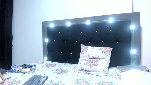 Czat XXX na żywo – violetadumsper