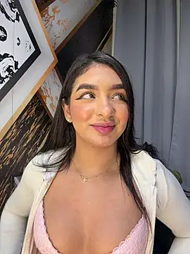 Chat +18 de jenn_fit ao vivo