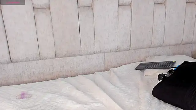 REINA_ADAHARA Webcamshow