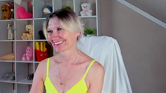 Show modela Julie_Lucas na web-kameri